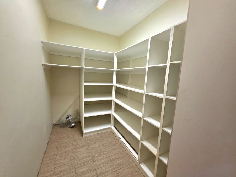 4 Bedroom Property for Sale in Eureka Free State